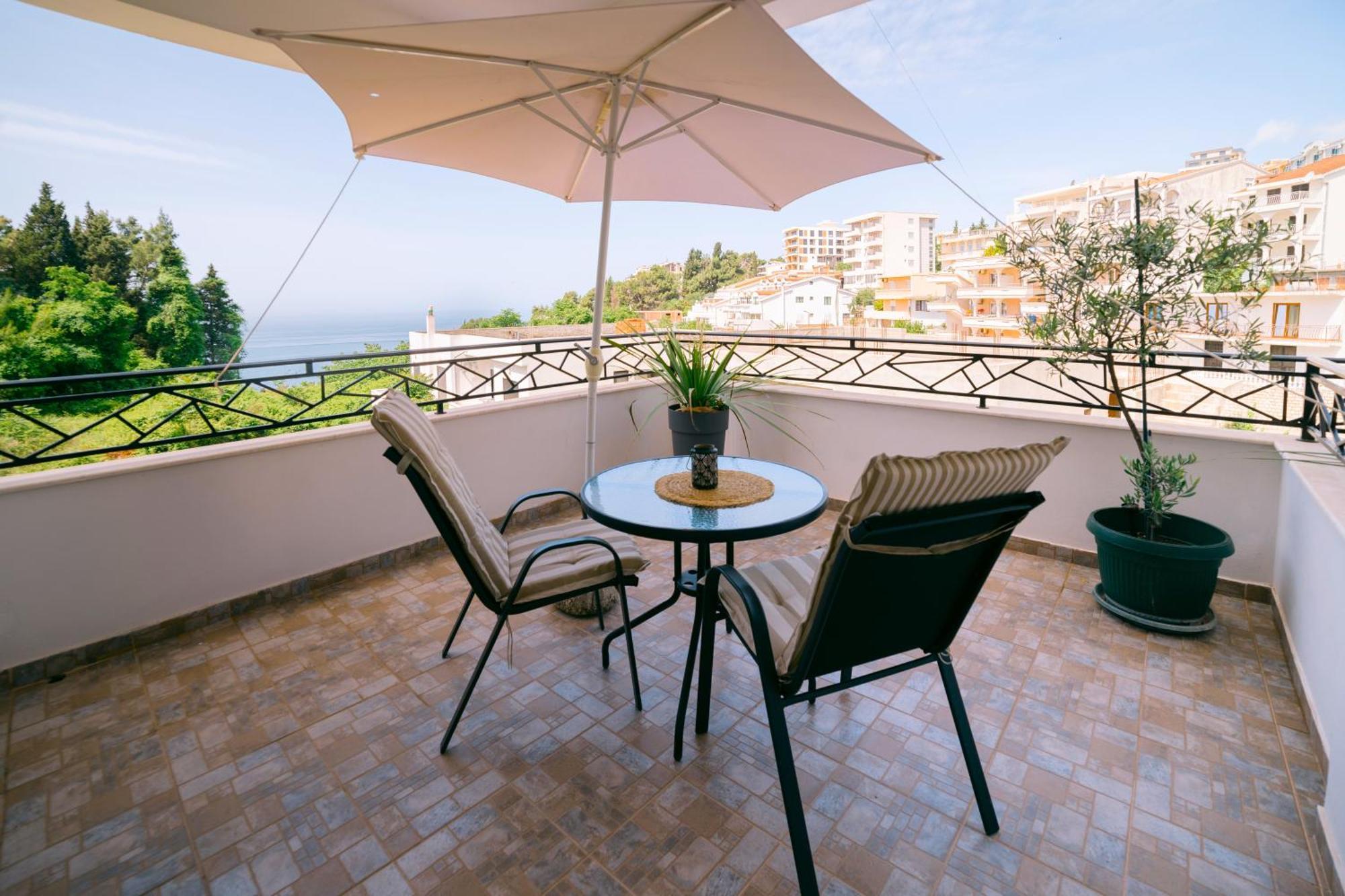 Apartments Lungo Mare Ulcinj Buitenkant foto